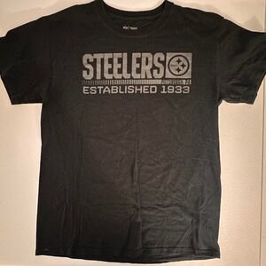 NFL Steelers tee men's size M